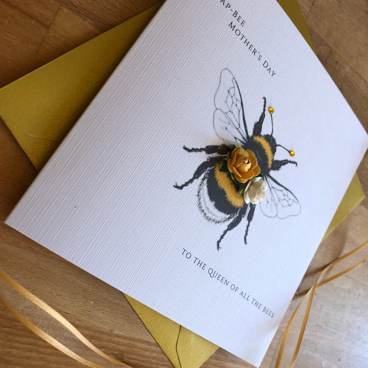 Personalised Mother’s Day Card - Floral Bumblebee - photo 2